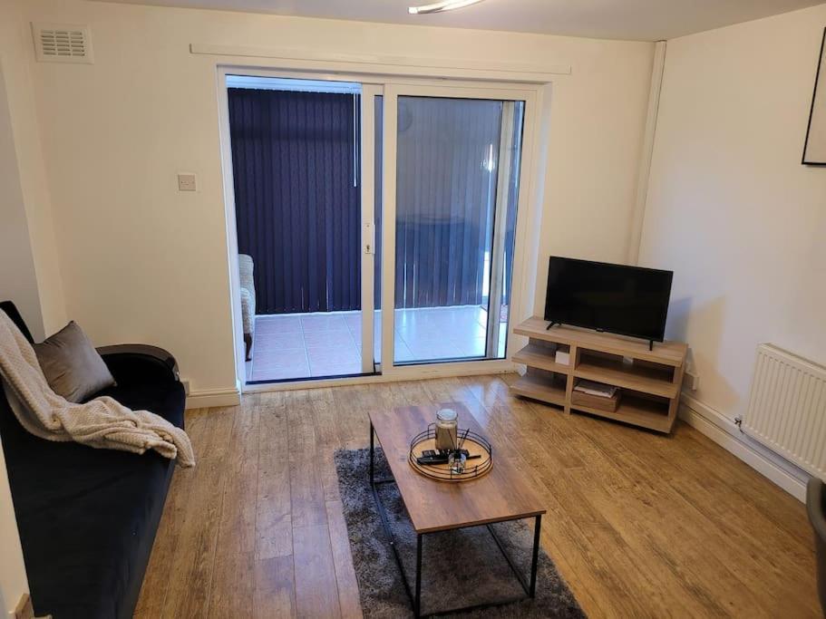 2 Bedroom End Of Terrace House Wellington  Luaran gambar